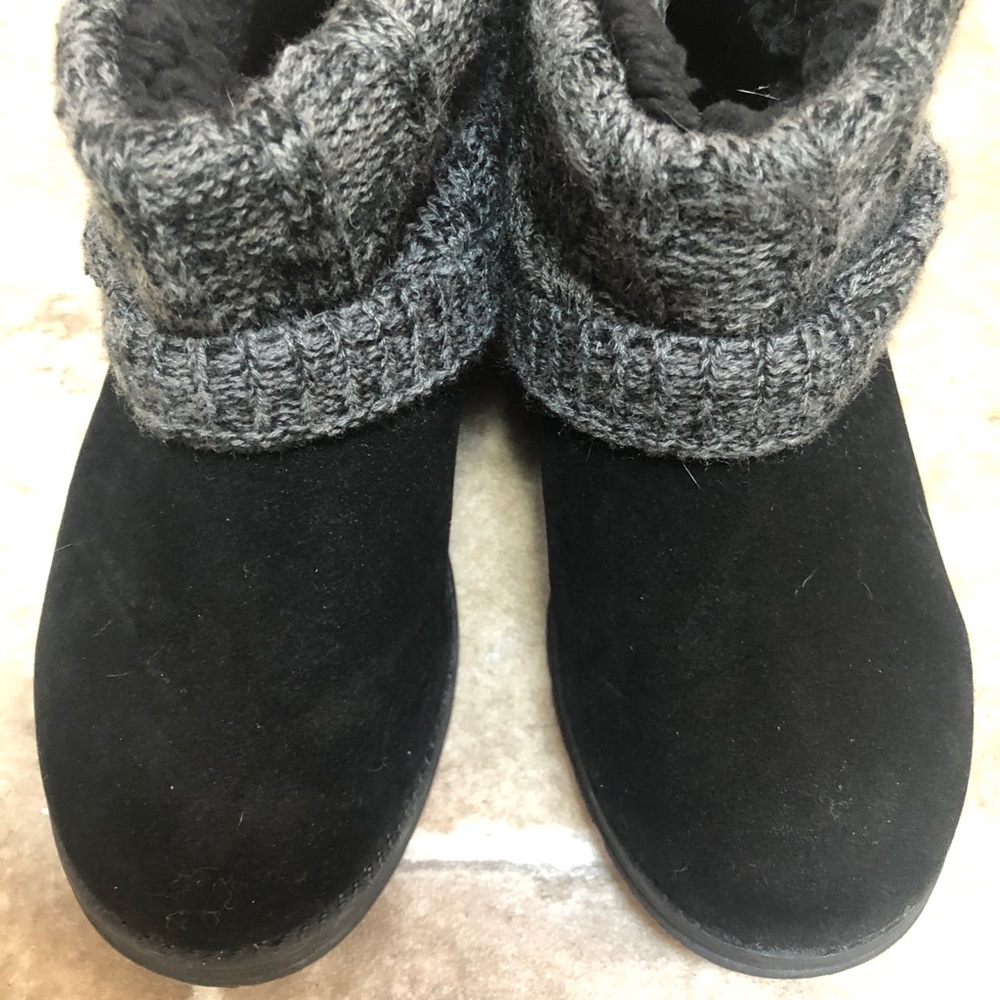 Muk Luk booties